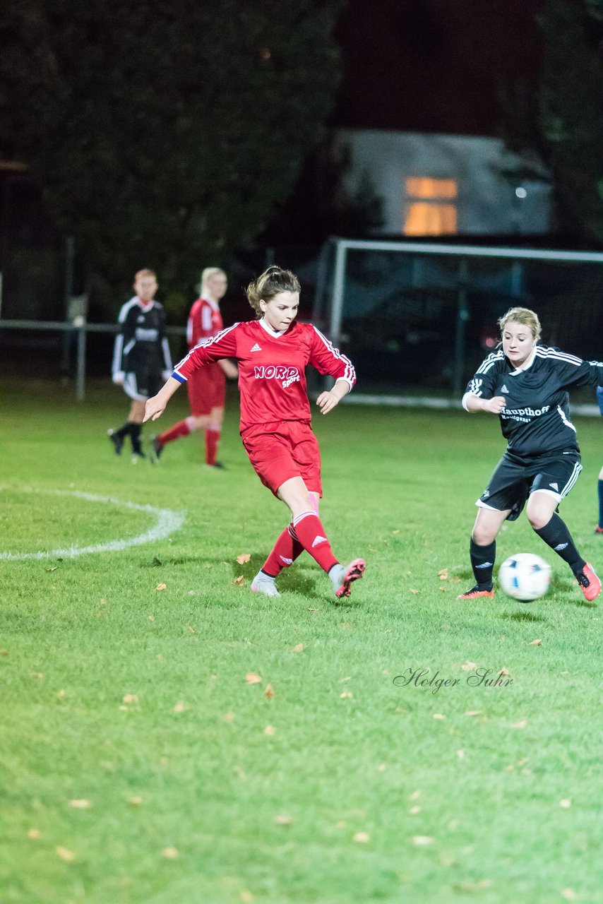 Bild 141 - Frauen SG Krempe/ETSV F. Glueckstadt - TSV Heiligenstedten : Ergebnis: 8:0